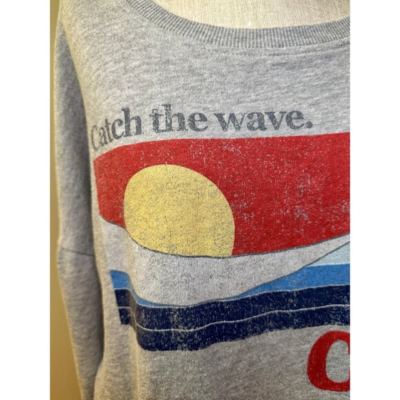 Coca Cola Catch The Wave Crewneck Long Sleeve Raw Hem Sweatshirt Size XL - Picture 12 of 14